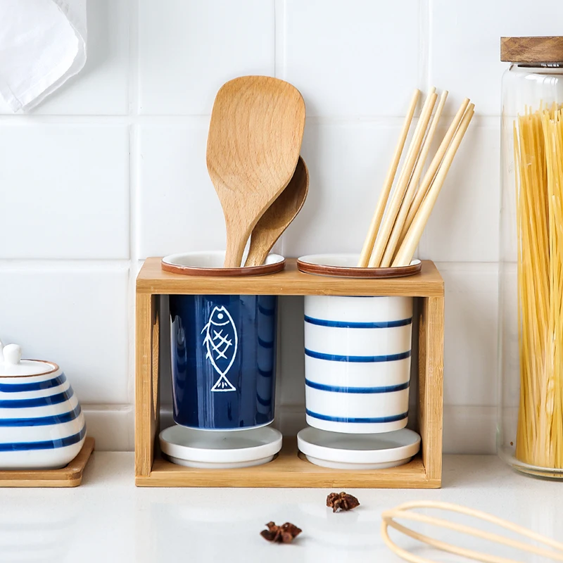 Japanese-Style Ceramic Chopsticks Holder Household Draining Chopsticks Basket Kitchen Chopsticks Holding Spoon Rack Chopsticks
Japanese-Style Ceramic Chopsticks Holder Household Draining Chopsticks Basket Kitchen Chopsticks Holding Spoon Rack Chopsticks