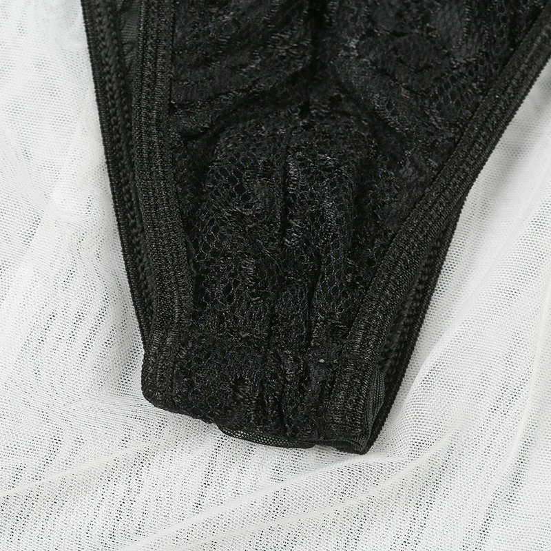 Women Sexy Lace Bodysuits Patchwork Sexy Bodycon Seleeveless Overalls Bodysuits Feminino Skinny Solid Jumpsuit Mesh See-through
Women Sexy Lace Bodysuits Patchwork Sexy Bodycon Seleeveless Overalls Bodysuits Feminino Skinny Solid Jumpsuit Mesh See-through