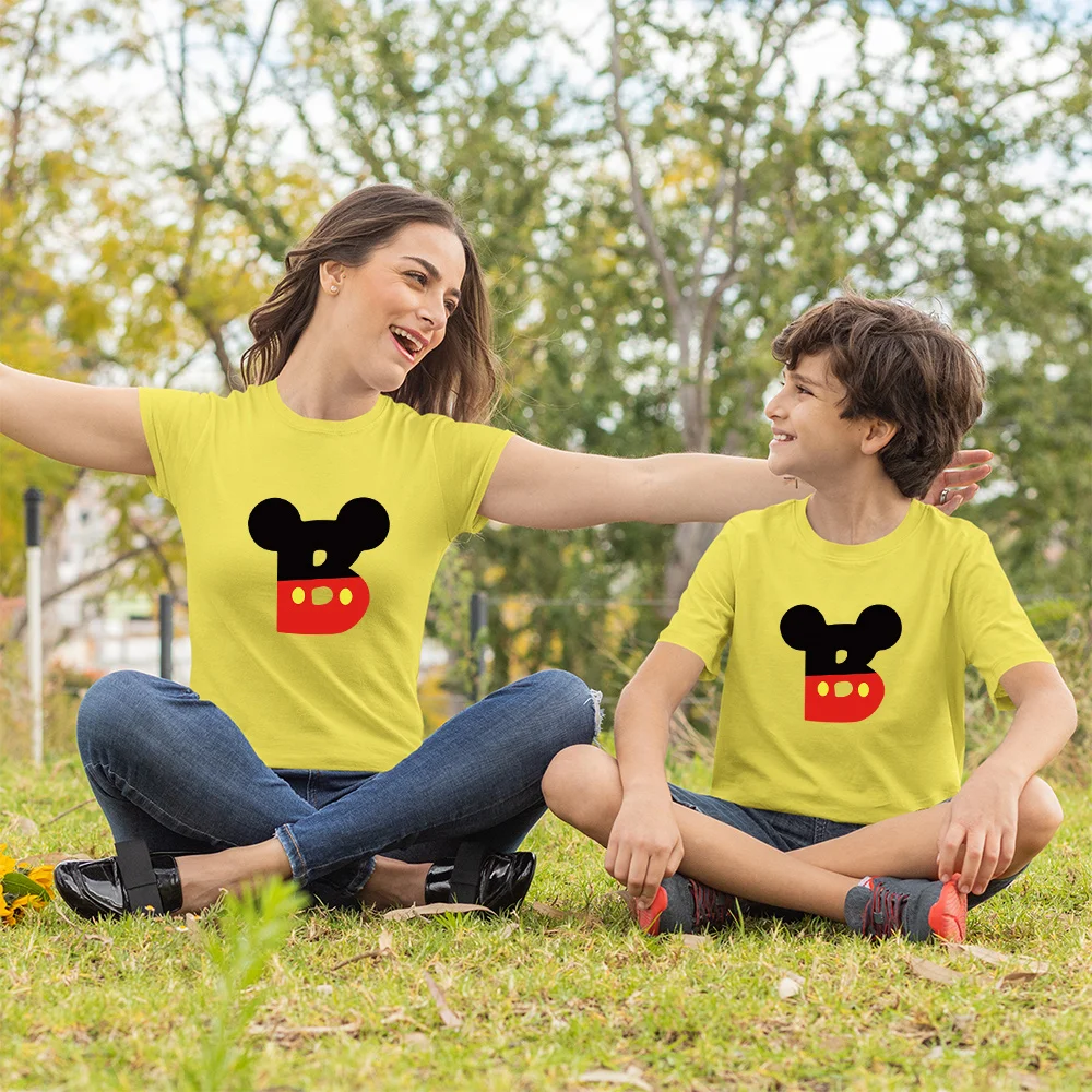 

Kids Tshirt Harajuku Women Tee 26 Letter Print Mickey Mouse Graphic Outdoor Twins Brothers and Sisters Clothes Baby T-shirt