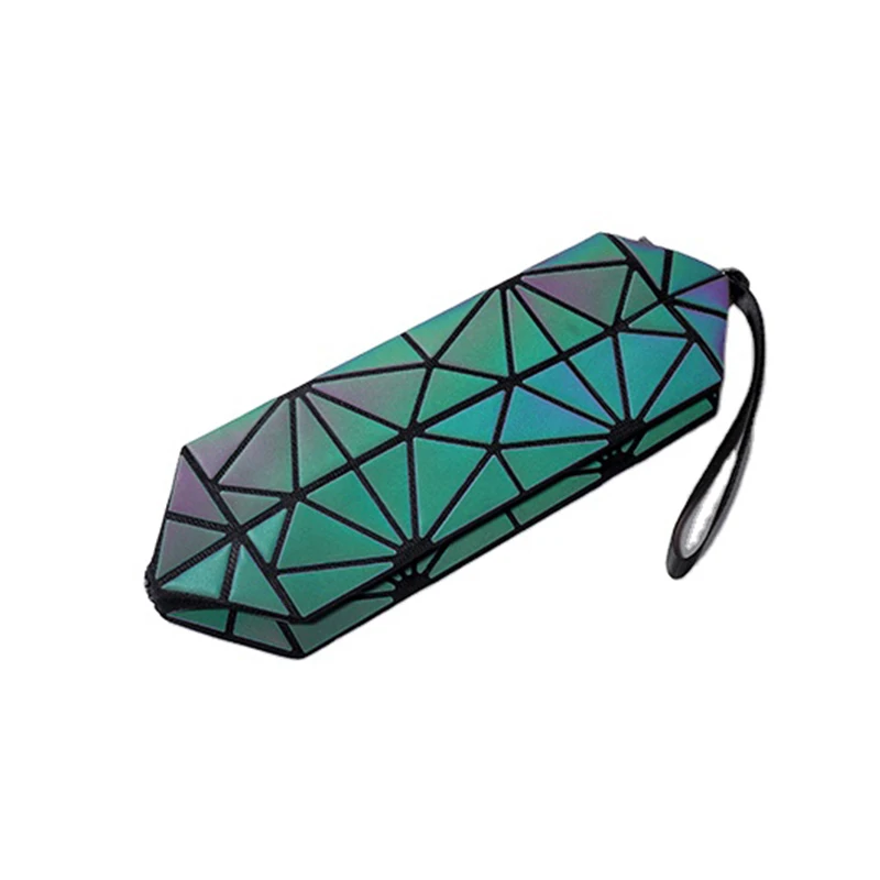 Women Luminous Makeup Bags Multifunction Travel Cosmetic Bag Laser Toiletries Organizer Waterproof Female Storage Make Up Cases
Women Luminous Makeup Bags Multifunction Travel Cosmetic Bag Laser Toiletries Organizer Waterproof Female Storage Make Up Cases