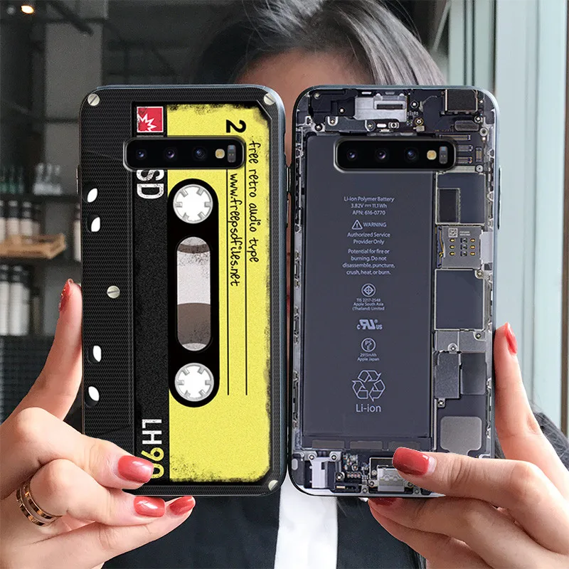 Retro color radio tape case FOR Samsung S10 S10E S10 Plus Relief cover embossed case Slam dunk Painting
Retro color radio tape case FOR Samsung S10 S10E S10 Plus Relief cover embossed case Slam dunk Painting