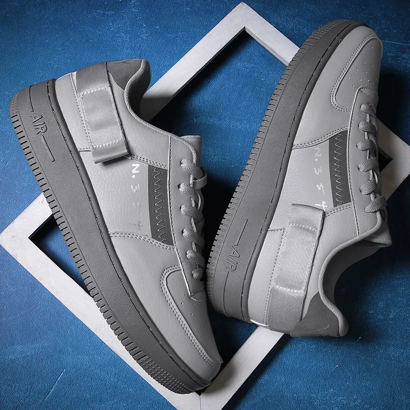 Мужские кожаные кроссовки, Белые Повседневные кроссовки на шнуровке, большие размеры до 45, 2020
Мужские кожаные кроссовки, Белые Повседневные кроссовки на шнуровке, большие размеры до 45, 2020