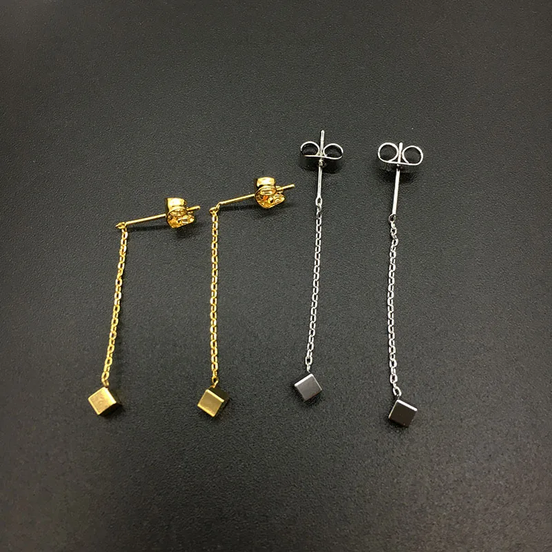 10 шт. медь квадратный Форма серьги булавки цепи кисточкой с жемчужной сережкой сзади K-аксессуары в стиле поп для серьги, модные ювелирные из...
10 шт. медь квадратный Форма серьги булавки цепи кисточкой с жемчужной сережкой сзади K-аксессуары в стиле поп для серьги, модные ювелирные из...