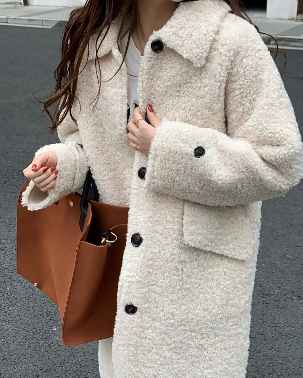 2021 Korea Fashion Lamb Wool Autumn Winter Coat Women Jacket Fleece Shaggy Warm Long Sleeve Overcoat Single Breasted Outwear
2021 Korea Fashion Lamb Wool Autumn Winter Coat Women Jacket Fleece Shaggy Warm Long Sleeve Overcoat Single Breasted Outwear