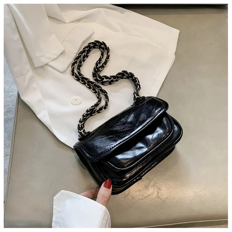 Summer High-quality Casual One-shoulder Small Bag 2021 New Trendy Fashion Lady Rhombus Chain Bag Wild Messenger Wandering Bag
Summer High-quality Casual One-shoulder Small Bag 2021 New Trendy Fashion Lady Rhombus Chain Bag Wild Messenger Wandering Bag