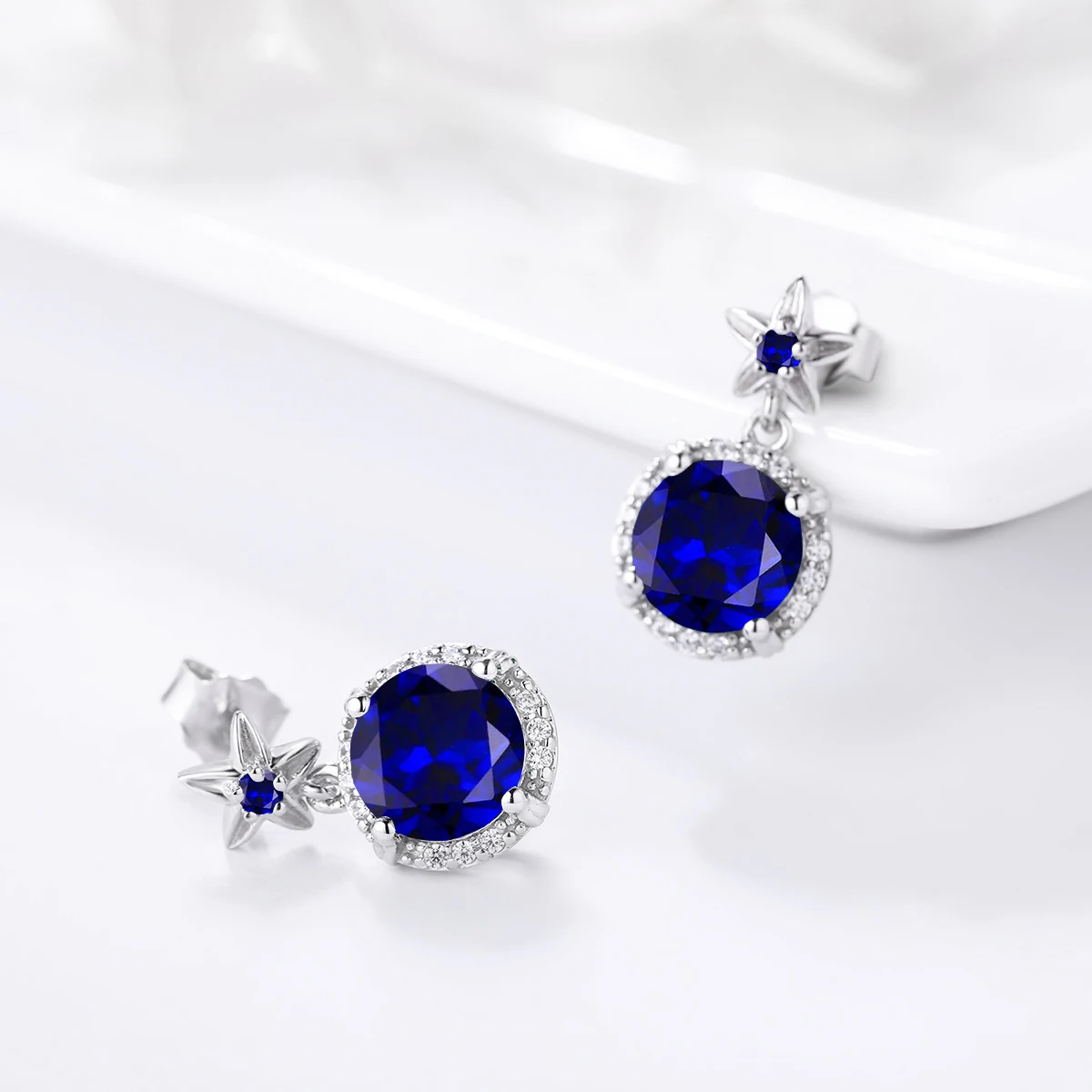 Fashion Jewelry Sterling Sliver S925 Earrings Sapphire Crystals Drop Earrings For Women Party Accessories 
Fashion Jewelry Sterling Sliver S925 Earrings Sapphire Crystals Drop Earrings For Women Party Accessories