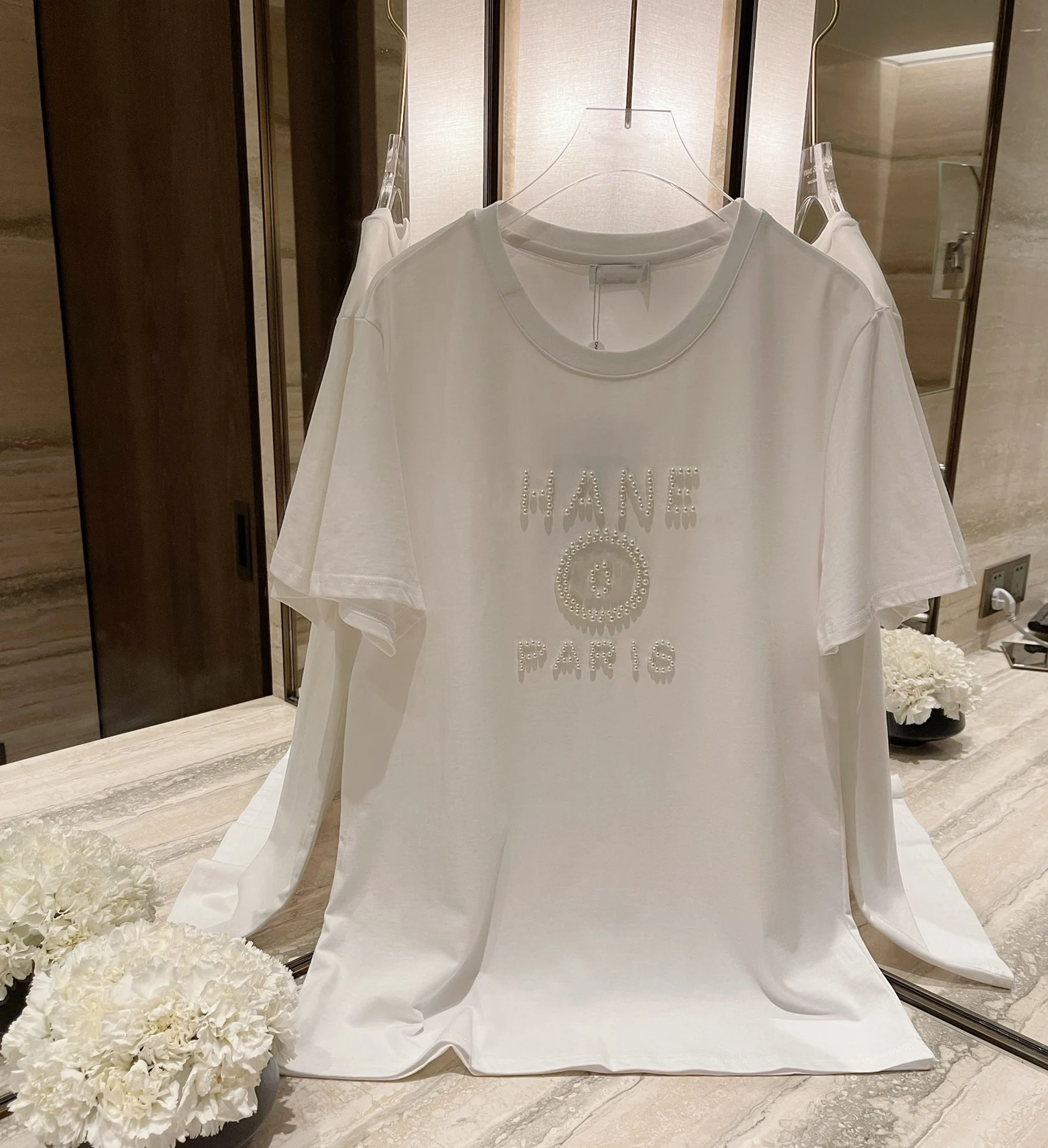 Tshirt Letters Beading Ladies Casual Round Neck Top Brand Tee Tops Women Basic Loose short sleeves Tshirt Women Tee Shirt C301
Tshirt Letters Beading Ladies Casual Round Neck Top Brand Tee Tops Women Basic Loose short sleeves Tshirt Women Tee Shirt C301