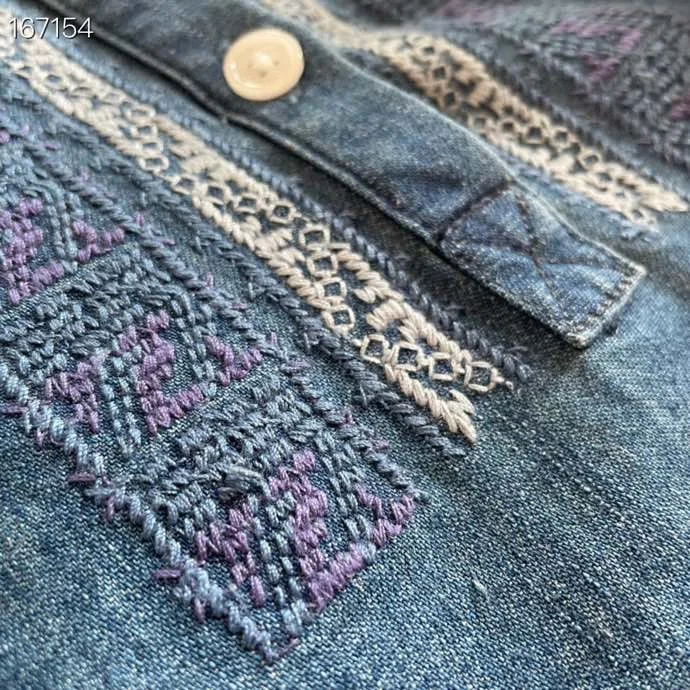 2021 Early Spring Embroidered Loose Denim Ladies Shirt Lantern Sleeve Casual Top
2021 Early Spring Embroidered Loose Denim Ladies Shirt Lantern Sleeve Casual Top