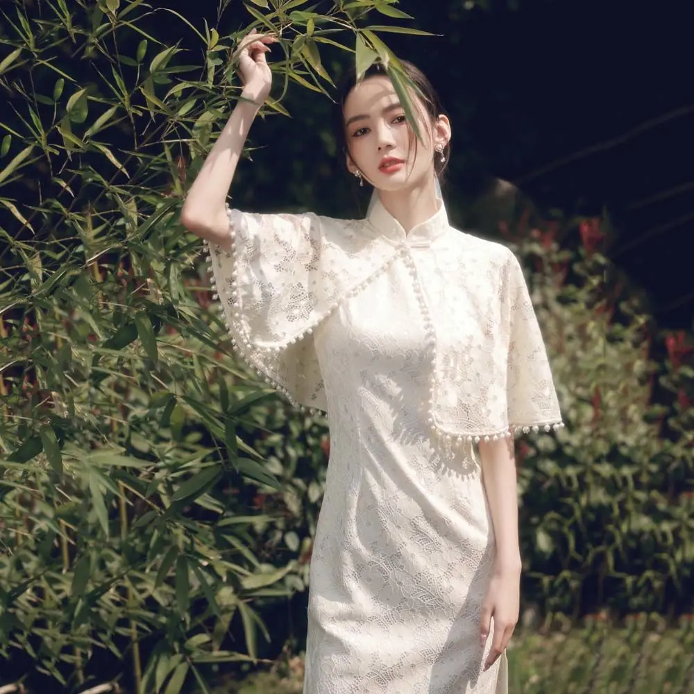 Lace Floral Sleeveless Qipao Sexy Mandarin Collar Vintage Button Chinese Dress Mini Embroidery Cheongsam Elegant Vestidos
Lace Floral Sleeveless Qipao Sexy Mandarin Collar Vintage Button Chinese Dress Mini Embroidery Cheongsam Elegant Vestidos