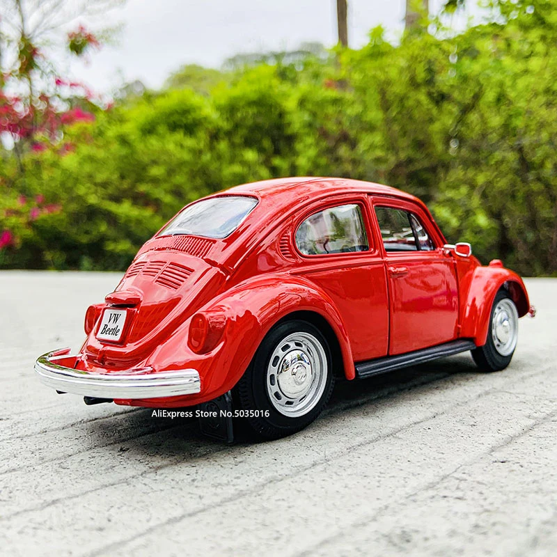 Maisto 1:24 Volkswagen Beetle классический автомобиль литье под давлением модель автомобиля