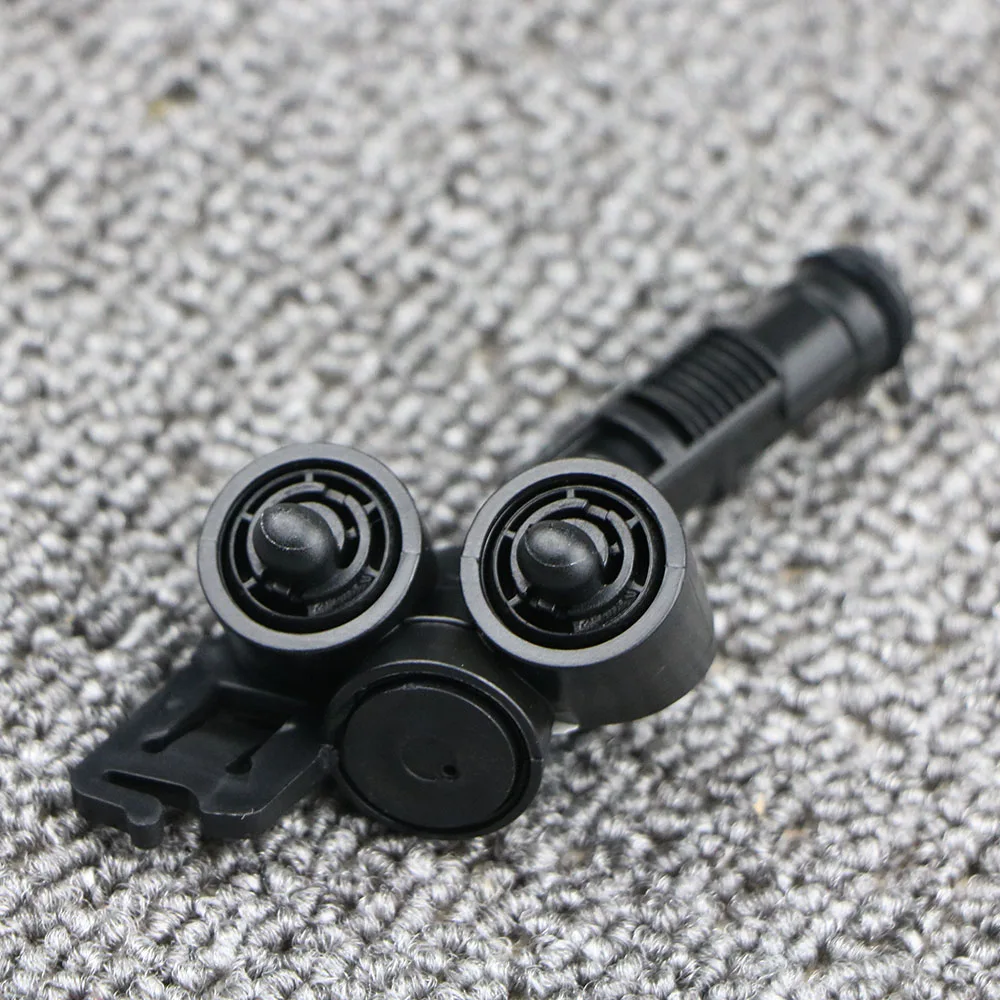 30698423 Right Headlight Spray Headlight Washer Pump Wiper Nozzle Cylinder For VOLVO S40 C30 V50 C70 2004-2012
30698423 Right Headlight Spray Headlight Washer Pump Wiper Nozzle Cylinder For VOLVO S40 C30 V50 C70 2004-2012