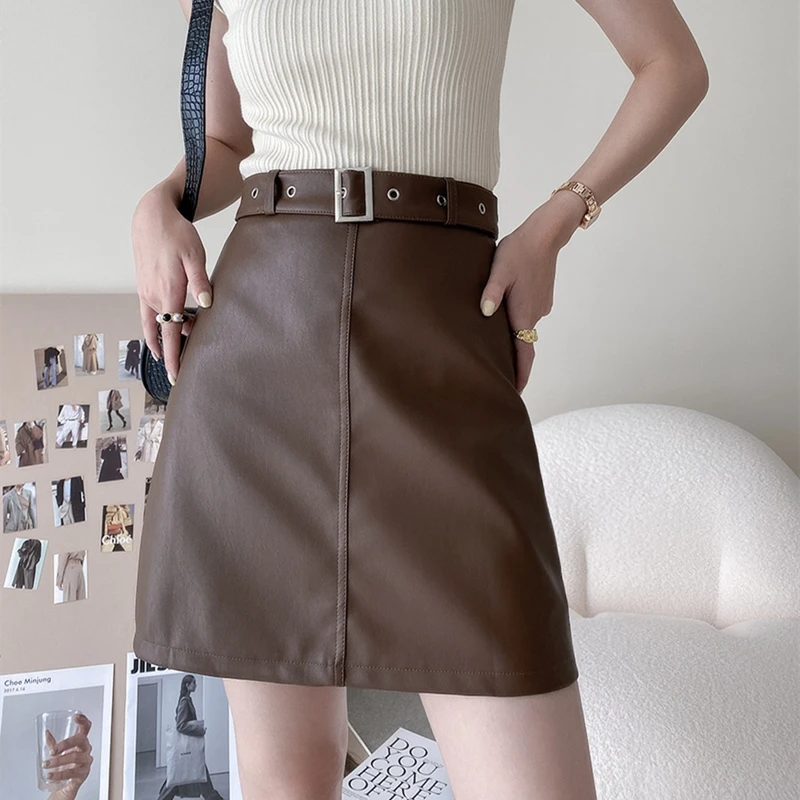 Pu Leather Skirts For Women Fall Winter Clothes Korean Fashion High Waist Mini Skirt Y2k Aesthetic Solid A Line Casual Bottoms
Pu Leather Skirts For Women Fall Winter Clothes Korean Fashion High Waist Mini Skirt Y2k Aesthetic Solid A Line Casual Bottoms