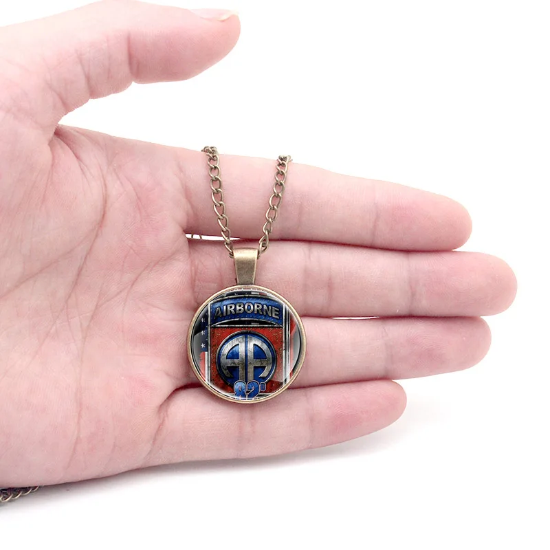 Classic U.S. Airborne Force Glass Dome Metal Long Chain Necklaces Pendant For Man Woman Jewelry Gift
Classic U.S. Airborne Force Glass Dome Metal Long Chain Necklaces Pendant For Man Woman Jewelry Gift