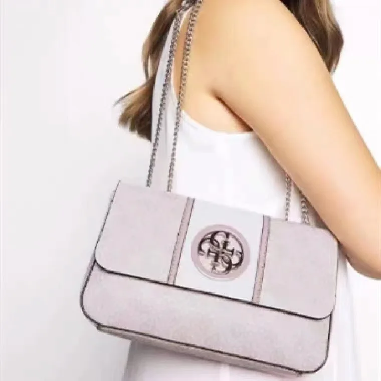 2021 Net Red One Shoulder Pu Handbag Star Same One Shoulder Messenger Bag European and American Luxury Handbag Women
2021 Net Red One Shoulder Pu Handbag Star Same One Shoulder Messenger Bag European and American Luxury Handbag Women