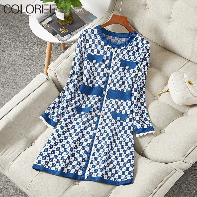 Korean Fashion Streetwear 2021 Elegant O-neck Long Sleeve Blue Knitted Sweater Dresses for Women Casual Autumn Winter Clothes
Korean Fashion Streetwear 2021 Elegant O-neck Long Sleeve Blue Knitted Sweater Dresses for Women Casual Autumn Winter Clothes