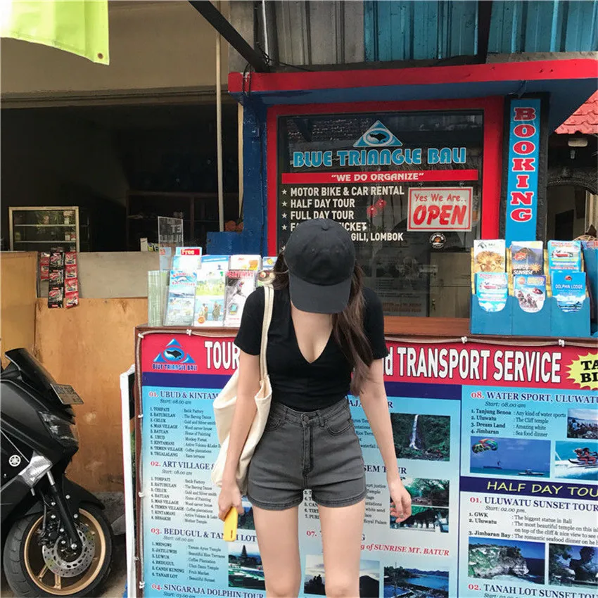 Blue Crimping Denim Shorts for Women High Waisted Women Black Short Jeans Feminino Denim Short Mujer Summer
Blue Crimping Denim Shorts for Women High Waisted Women Black Short Jeans Feminino Denim Short Mujer Summer