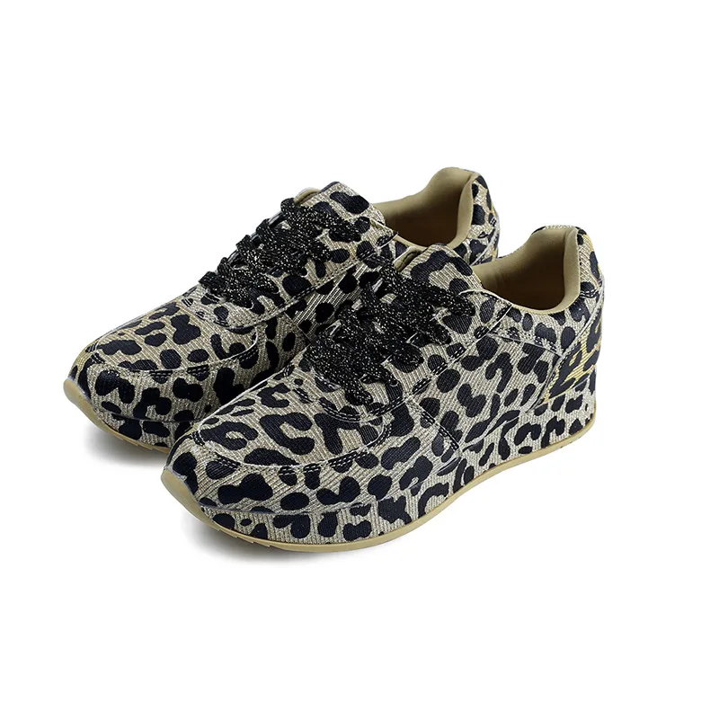 Designer Leopard Chunky Sneakers Shoes Woman 2021 Spring Non-slip Women Sneakers Platform Fashion White Lover Shoes Size
Designer Leopard Chunky Sneakers Shoes Woman 2021 Spring Non-slip Women Sneakers Platform Fashion White Lover Shoes Size
