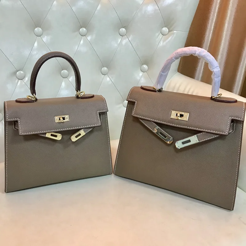 CHASHOLL Women Bag Small Square Palm Pattern genuine leather luxury Shoulder Diagonal Hand-held Leather Ladys Handbag Bag
CHASHOLL Women Bag Small Square Palm Pattern genuine leather luxury Shoulder Diagonal Hand-held Leather Ladys Handbag Bag