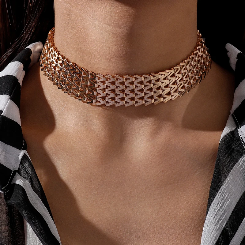 Punk Metal Thick Chunky Chain Necklace for Women Hiphop Rock Gold Silver Color Choker Necklaces Fashion Jewelry Accessories
Punk Metal Thick Chunky Chain Necklace for Women Hiphop Rock Gold Silver Color Choker Necklaces Fashion Jewelry Accessories