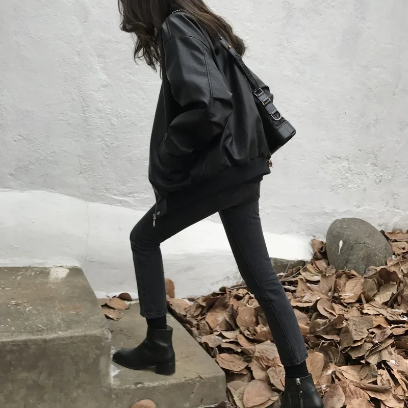 Leather Jacket Women Korean Style Pu Coat Motorcycle Brushed and Thick New Autumn and WinterPlus Size Womens Coats
Leather Jacket Women Korean Style Pu Coat Motorcycle Brushed and Thick New Autumn and WinterPlus Size Womens Coats
