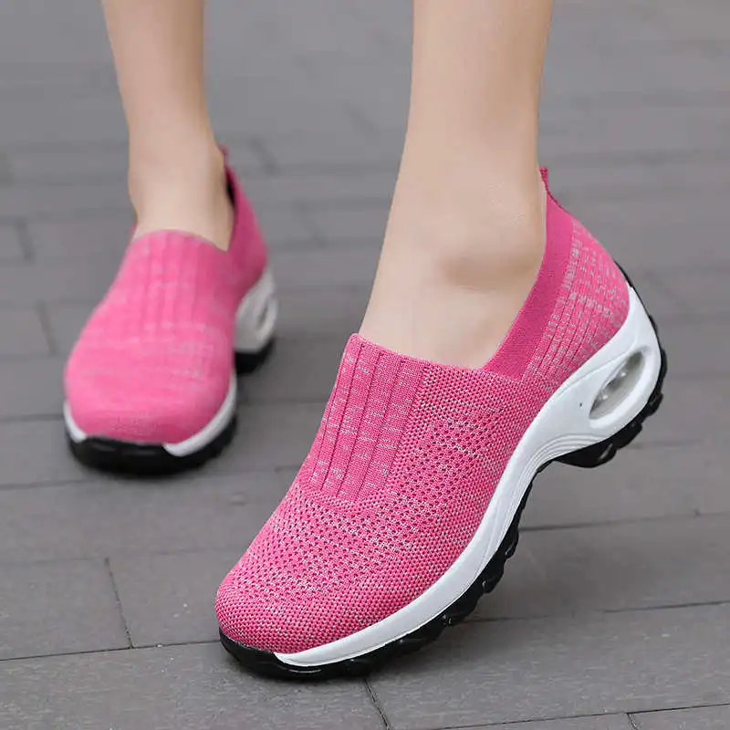 Кроссовки женские спортивные на платформе, без шнуровки, для бега и спорта
Кроссовки женские спортивные на платформе, без шнуровки, для бега и спорта