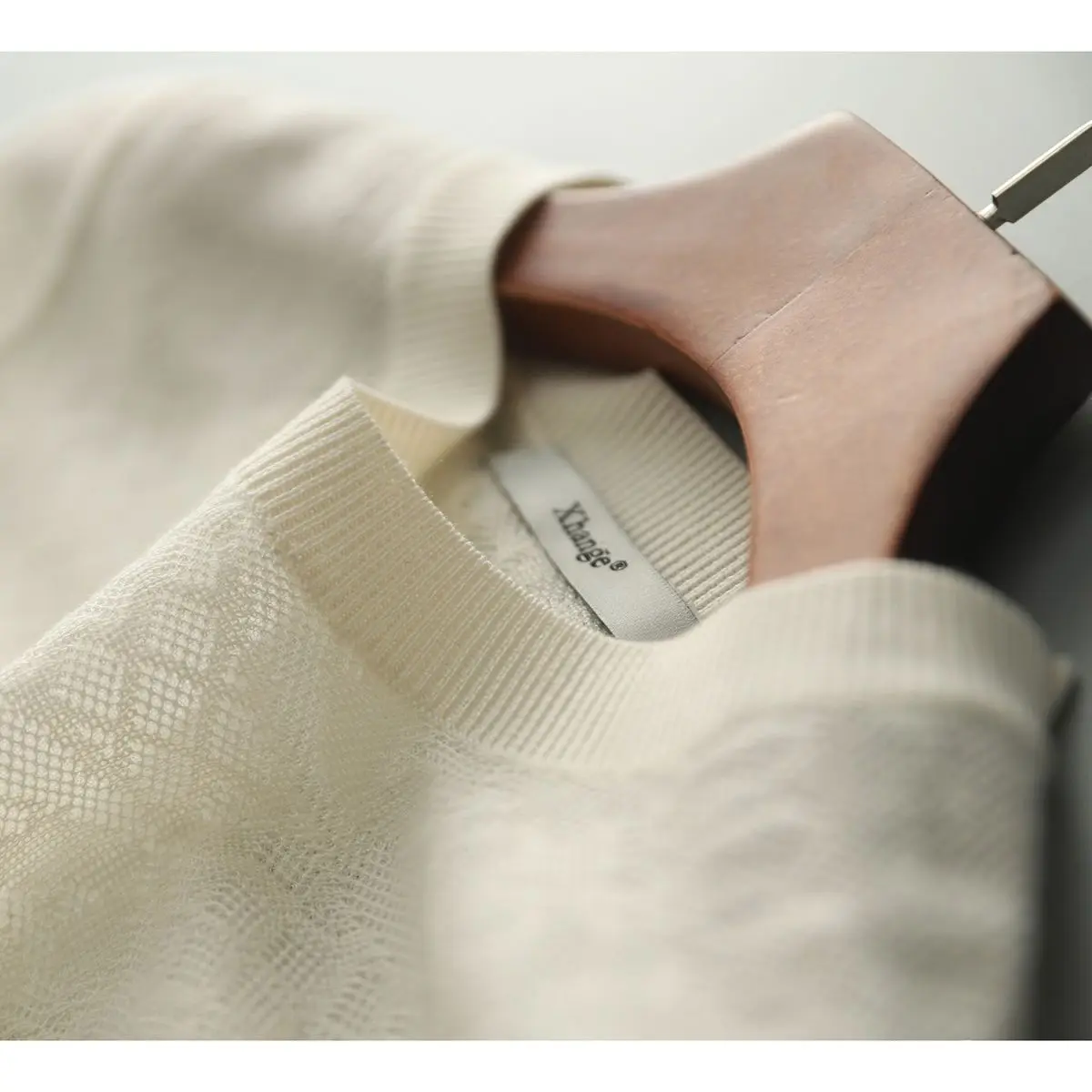Weaving Sense Heavy Industry Jacquard Micro-through Crewneck Knitted T