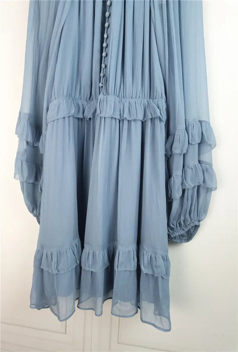 2021 Spring and Summer New Fashion Princess Sleeve Navy Collar Crepe Retro Waist Single-breasted Ruffled Solid Color Dress
2021 Spring and Summer New Fashion Princess Sleeve Navy Collar Crepe Retro Waist Single-breasted Ruffled Solid Color Dress