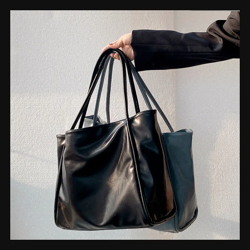 High-quality Ladies Casual Large-capacity One-shoulder Tote Bag 2021 Autumn and Winter New Female Bag Underarm Bag Handbag Bag
High-quality Ladies Casual Large-capacity One-shoulder Tote Bag 2021 Autumn and Winter New Female Bag Underarm Bag Handbag Bag