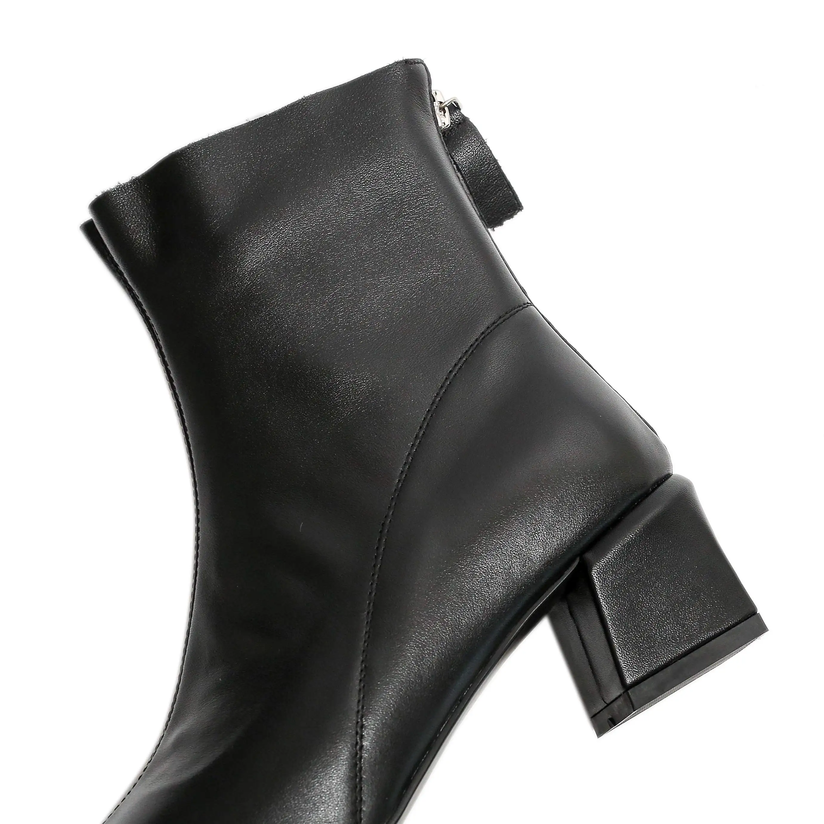 Lenkisen Chelsea boots genuine leather streetwear classic colors thick high heel square toe zipper office lady ankle boots L70
Lenkisen Chelsea boots genuine leather streetwear classic colors thick high heel square toe zipper office lady ankle boots L70