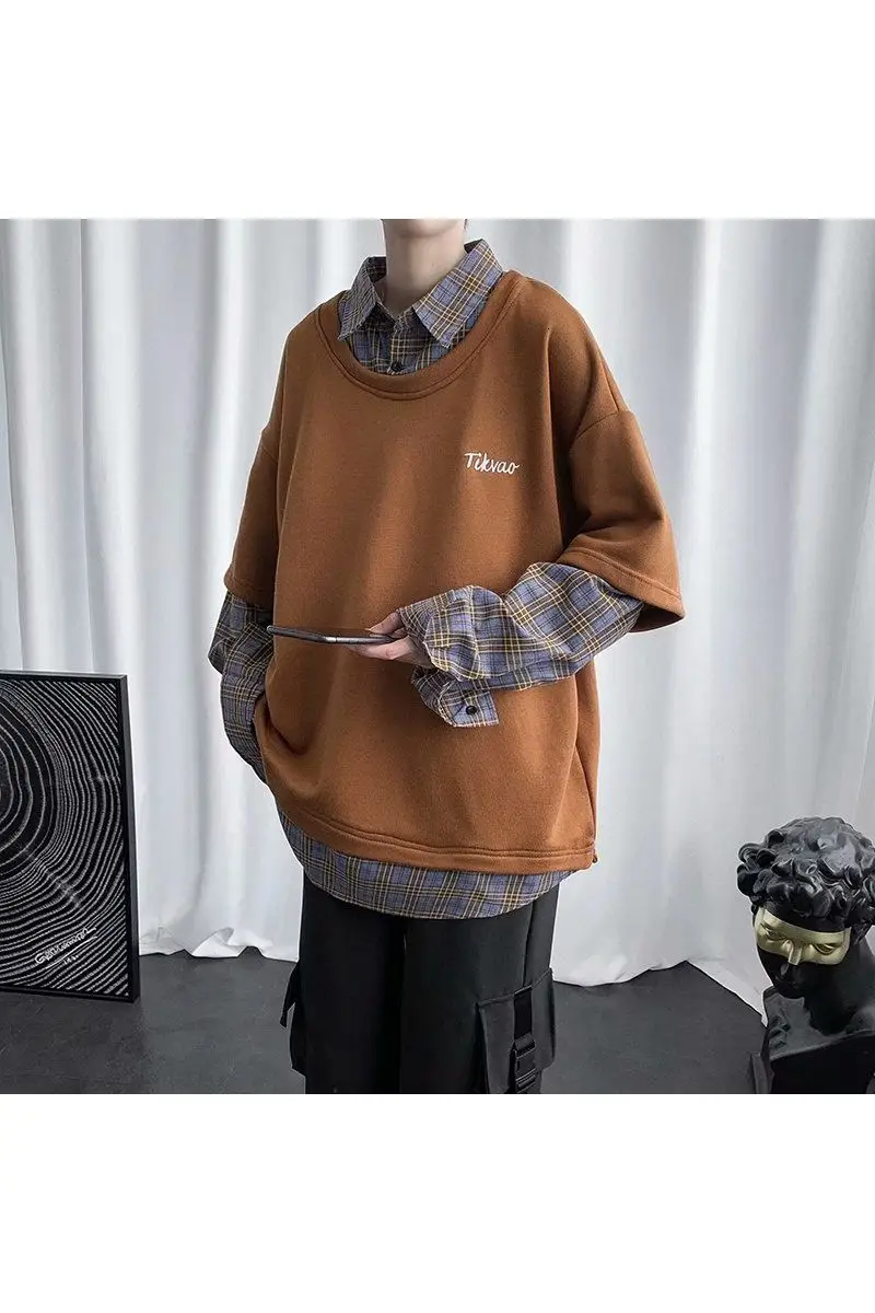 Men's sweatshirt 2021Autumn/Winter new style slim solid color fake two sweatshirts loose casual fashion youth men's wear
Men's sweatshirt 2021Autumn/Winter new style slim solid color fake two sweatshirts loose casual fashion youth men's wear