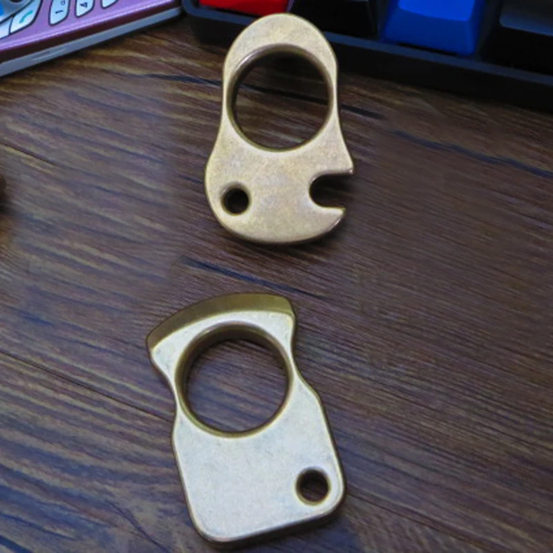 New Multi-function Bottle Opener Outdoor Tool Brass Hung Buckles Pocket Multi EDC Brass Outdoor Keyring Gifts
New Multi-function Bottle Opener Outdoor Tool Brass Hung Buckles Pocket Multi EDC Brass Outdoor Keyring Gifts