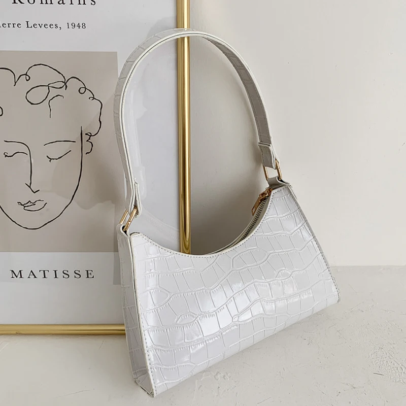 2021 New Style Leisure Beauty Special Shoulder bag fashion PU Leather Messenger night handbag metal chain mini phone bag
2021 New Style Leisure Beauty Special Shoulder bag fashion PU Leather Messenger night handbag metal chain mini phone bag