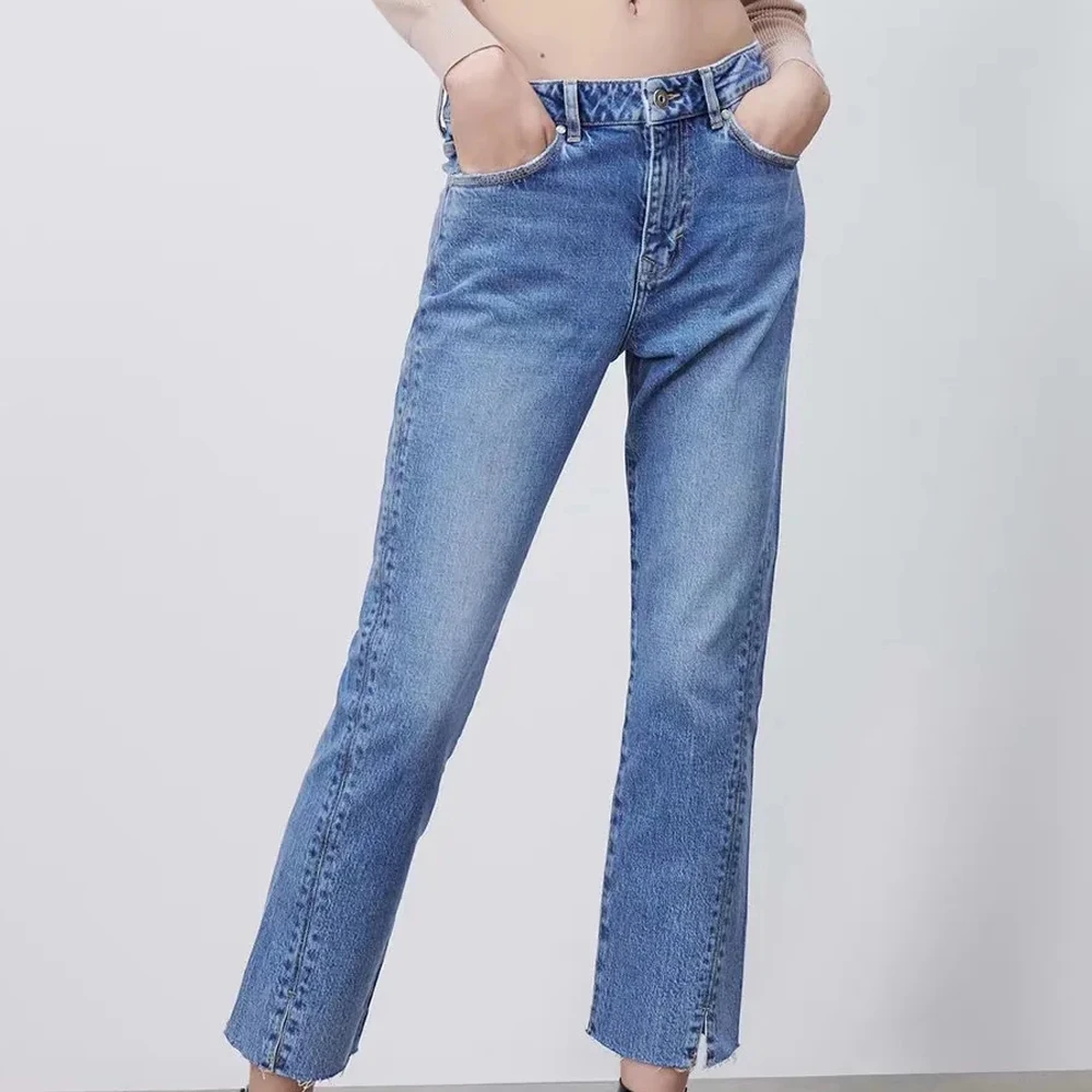 ZA 2021 women stretch straight Jeans Washed Slim full length Mid waist denim pants pocket vintage Elastic fashion Trousers Lady
ZA 2021 women stretch straight Jeans Washed Slim full length Mid waist denim pants pocket vintage Elastic fashion Trousers Lady