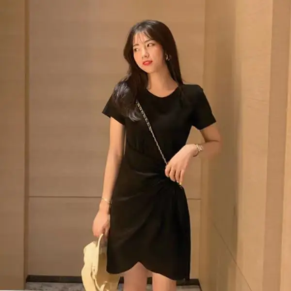 2020 luxury ladies one-shoulder small clutch bag belt letter wallet mobile phone ladies casual messenger leather bag W133-136
2020 luxury ladies one-shoulder small clutch bag belt letter wallet mobile phone ladies casual messenger leather bag W133-136