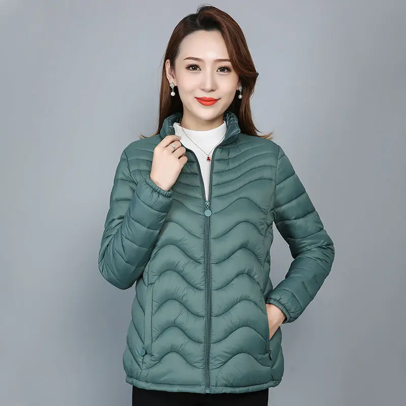 New Women Casual Parkas Autumn And Winter Solid Full Sleeve Mother's Filling Cotton Coat
New Women Casual Parkas Autumn And Winter Solid Full Sleeve Mother's Filling Cotton Coat