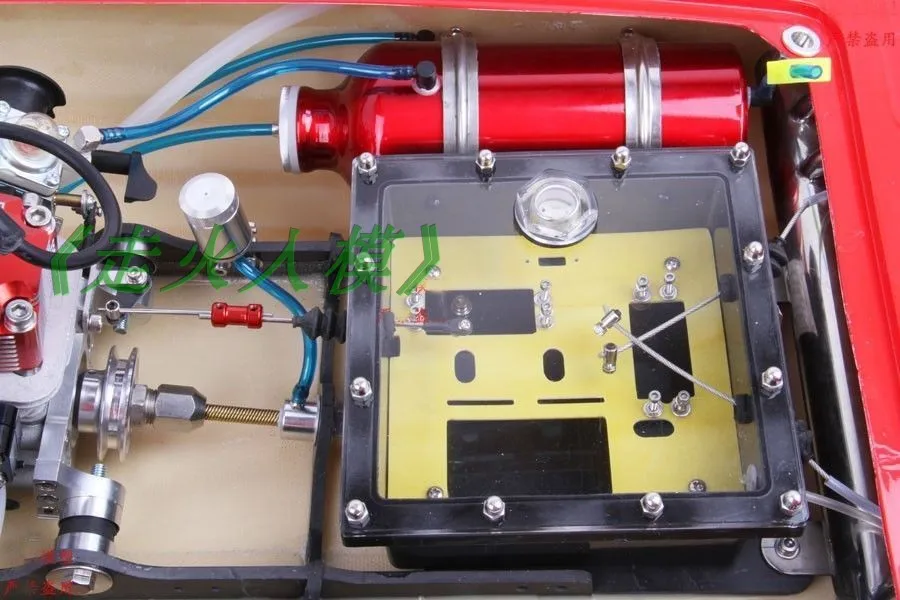 Model of aluminum alloy fuel tank metal tank with water mouth tubing clamp remote ship fuel tank oil can 600 ml
Model of aluminum alloy fuel tank metal tank with water mouth tubing clamp remote ship fuel tank oil can 600 ml