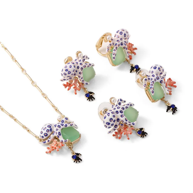 New Alien Creature Octopus European and American Fashion Personality Exaggerated Enamel Gem Forest Personality Necklace Female
New Alien Creature Octopus European and American Fashion Personality Exaggerated Enamel Gem Forest Personality Necklace Female