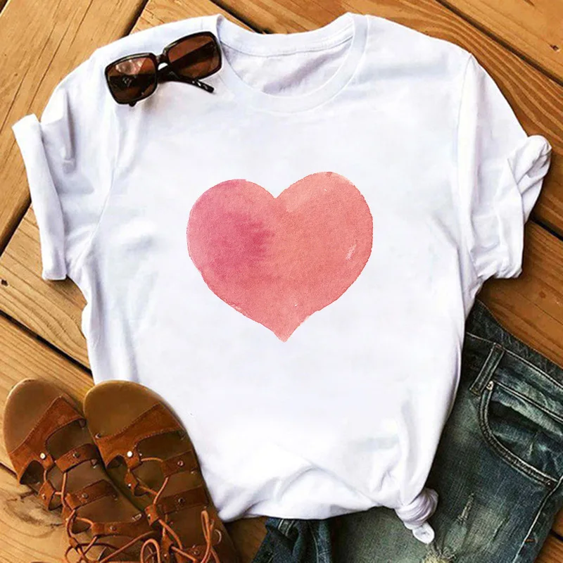 Rose Heart Printing Short Sleeved T-shirt Oversized Streetwear Summer Casual Female Clothing Tops Women 2021 
Rose Heart Printing Short Sleeved T-shirt Oversized Streetwear Summer Casual Female Clothing Tops Women 2021