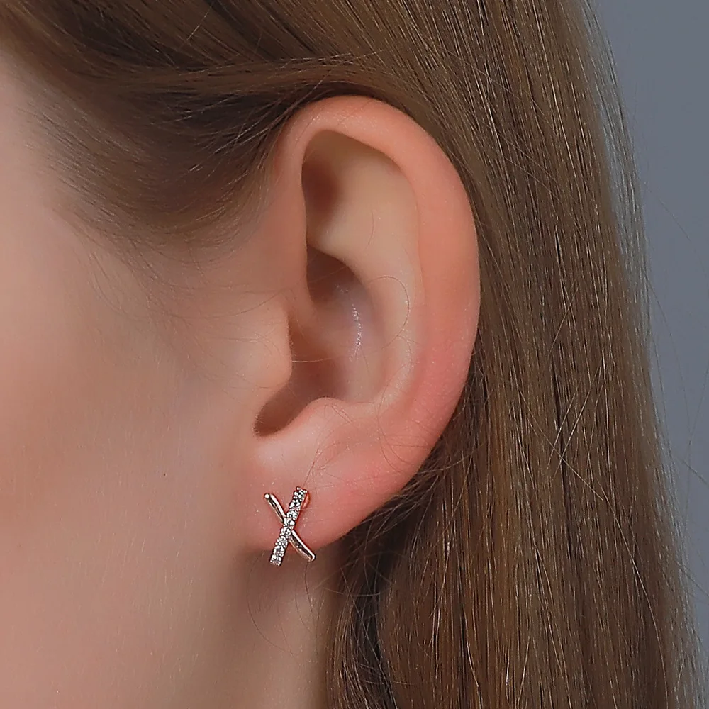 Simple Design, Cross Diamond Earrings, Niche Earrings, Small And Exquisite Letter X Student EarringsQW92
Simple Design, Cross Diamond Earrings, Niche Earrings, Small And Exquisite Letter X Student EarringsQW92