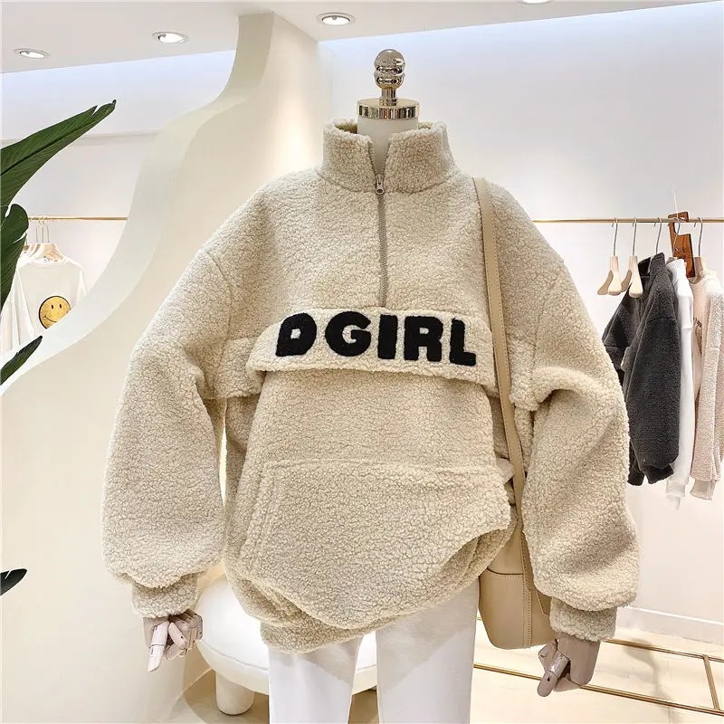 Embroidered Stand Collar Half Open Zipper Loose Casual Fashion Plus Size Thermal Pullover Hoodie Women 's Coat Tide
Embroidered Stand Collar Half Open Zipper Loose Casual Fashion Plus Size Thermal Pullover Hoodie Women 's Coat Tide
