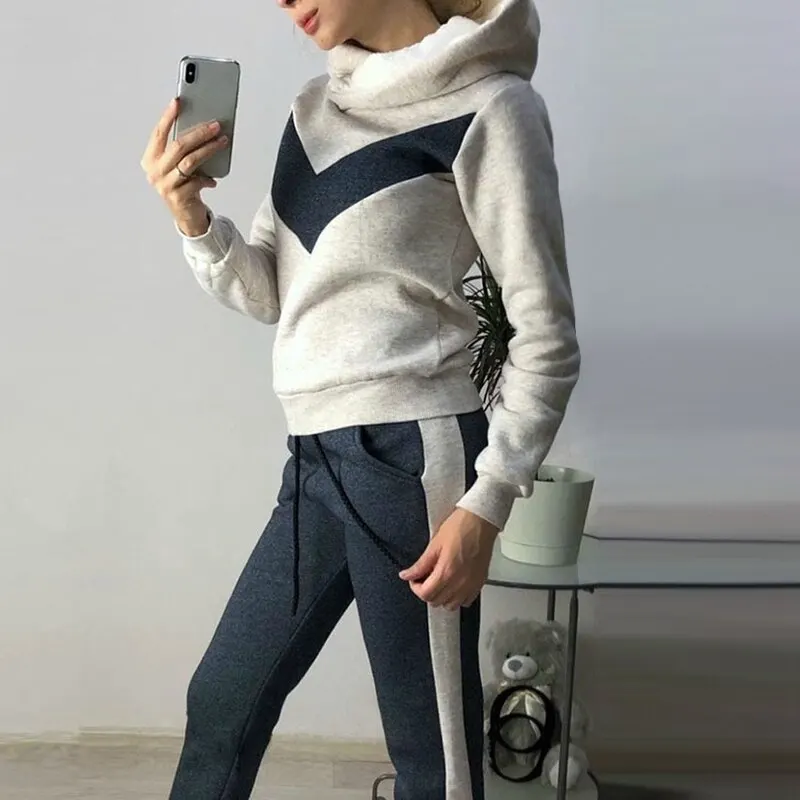 2020 Winter Women Tracksuits Sports Suits Plus Velvet Hoodies Sweatshirts Pants Running Set Fleece Sportswear Warm Clothing
2020 Winter Women Tracksuits Sports Suits Plus Velvet Hoodies Sweatshirts Pants Running Set Fleece Sportswear Warm Clothing