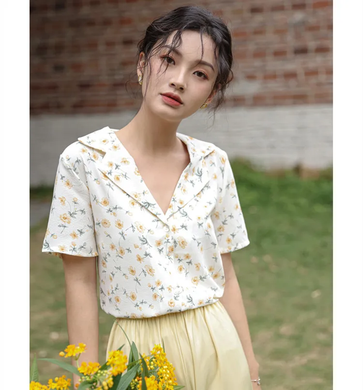 Real shot 2021 new fashion temperament suit collar loose short-sleeved casual shirt top women
Real shot 2021 new fashion temperament suit collar loose short-sleeved casual shirt top women