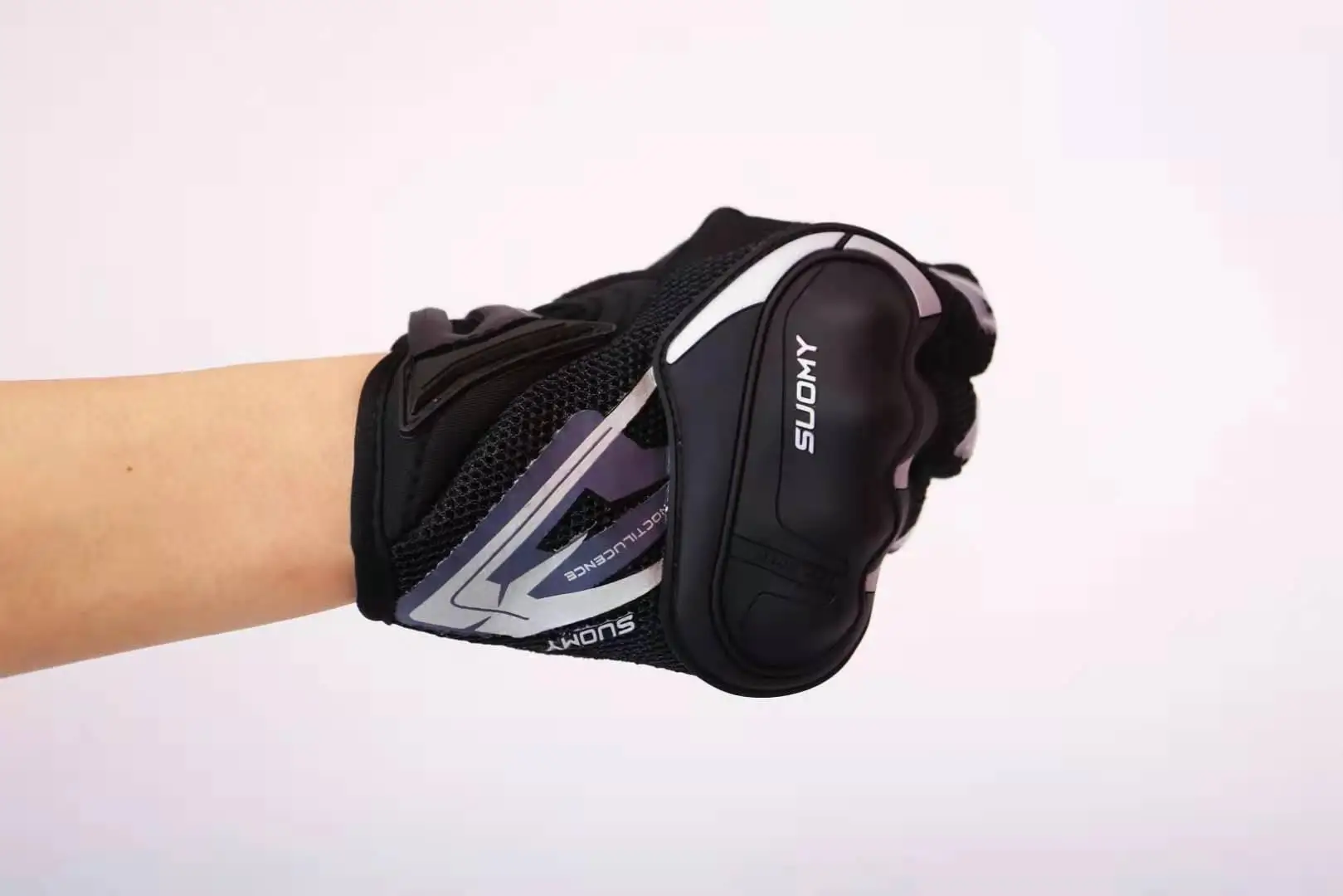 2019 New Arrival Suomy Motorcycle Gloves Summer Mesh Breathable Moto Gloves Men Women Touch Screen Motocross Gloves
2019 New Arrival Suomy Motorcycle Gloves Summer Mesh Breathable Moto Gloves Men Women Touch Screen Motocross Gloves