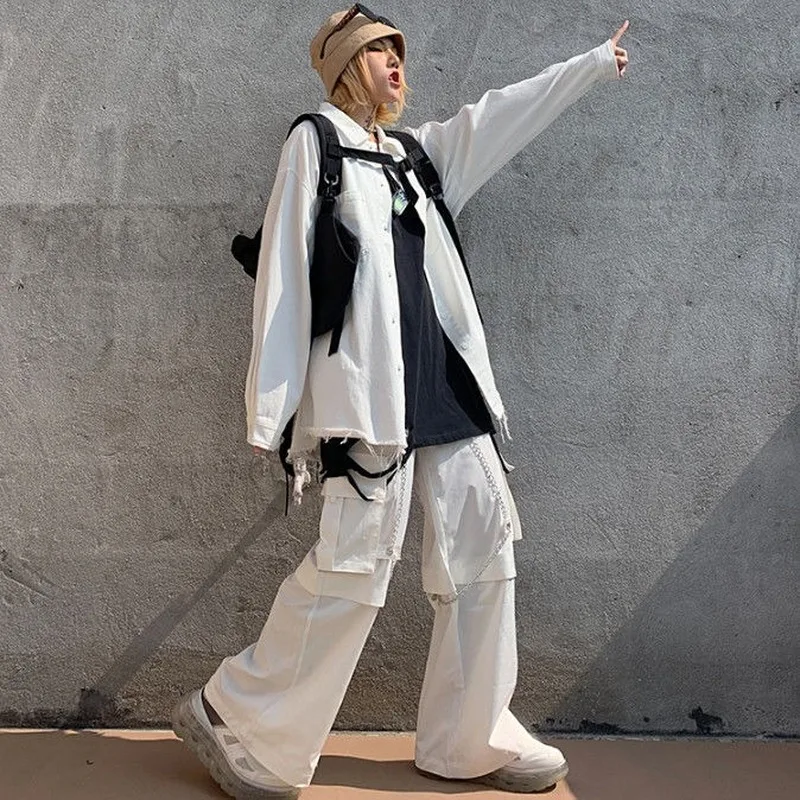 women Harajuku Goth White Cargo Pants Women Mall Goth Hippie Moda Punk Loose Pants Chain Baggy Oversize Korean Style Trousers
women Harajuku Goth White Cargo Pants Women Mall Goth Hippie Moda Punk Loose Pants Chain Baggy Oversize Korean Style Trousers