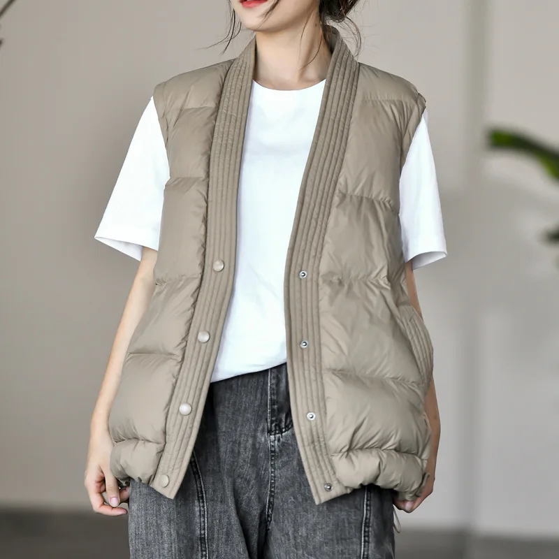 Winter V-neck lightweight Vest Women Casual Vest Women High-quality Fashion Simple jacket Oversized
Winter V-neck lightweight Vest Women Casual Vest Women High-quality Fashion Simple jacket Oversized