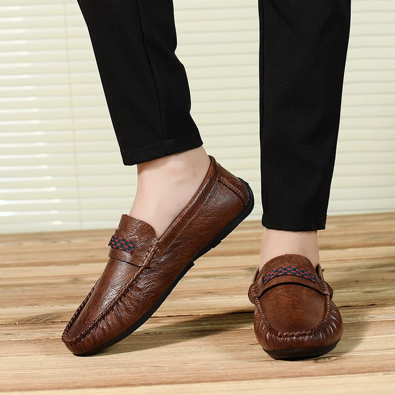 New 2019 Casual Shoes For Men Spring Summer Breathable Flats Shoes Comfortable Light Weight Slip-on Loafers Shoes Men *2110
New 2019 Casual Shoes For Men Spring Summer Breathable Flats Shoes Comfortable Light Weight Slip-on Loafers Shoes Men *2110
