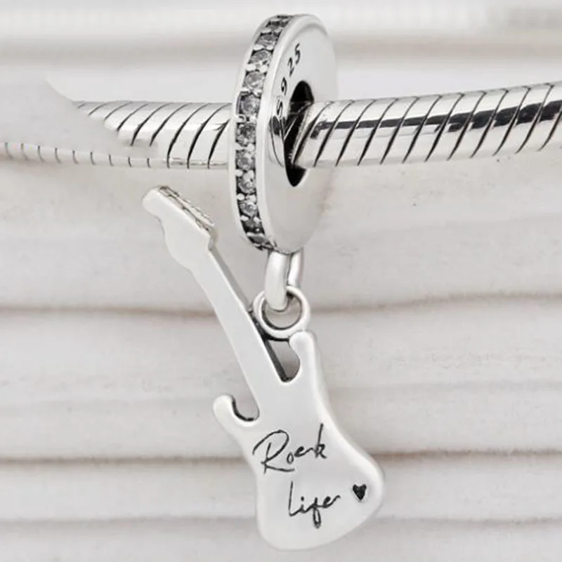 Original 925 Sterling Silver Charm Creative Electric Guitar Pendant Fit Pandora Women Bracelet & Necklace Diy Jewelry
Original 925 Sterling Silver Charm Creative Electric Guitar Pendant Fit Pandora Women Bracelet & Necklace Diy Jewelry