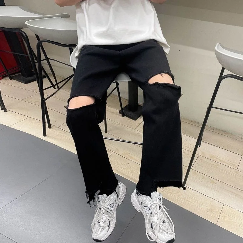 Hiphop Straight Jeans High Street Big Hole Washed Denim Trousers Summer Trendy Men's Casual Frayed Beggar Wide Leg Pants Loose
Hiphop Straight Jeans High Street Big Hole Washed Denim Trousers Summer Trendy Men's Casual Frayed Beggar Wide Leg Pants Loose