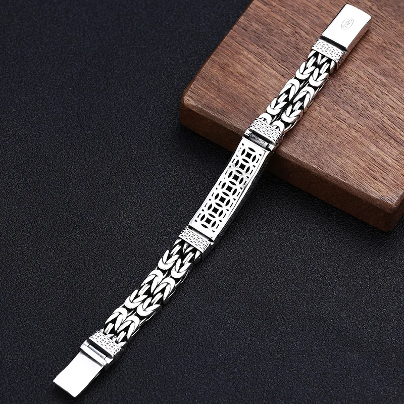 Apinje Thai Silver Vintage 925 Sterling Silver Bracelet Pixiu Pattern Men Punk Fashion Jewelry
Apinje Thai Silver Vintage 925 Sterling Silver Bracelet Pixiu Pattern Men Punk Fashion Jewelry