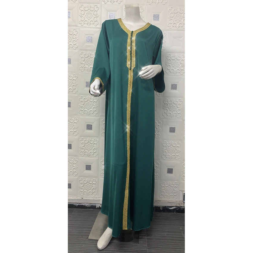 Arabic Dresses for Women Fall 2020 Golden Ribbon Patchwork V Neck Long Sleeve Maxi Dress Muslim Turkish Clothing Satin Vestidos
Arabic Dresses for Women Fall 2020 Golden Ribbon Patchwork V Neck Long Sleeve Maxi Dress Muslim Turkish Clothing Satin Vestidos